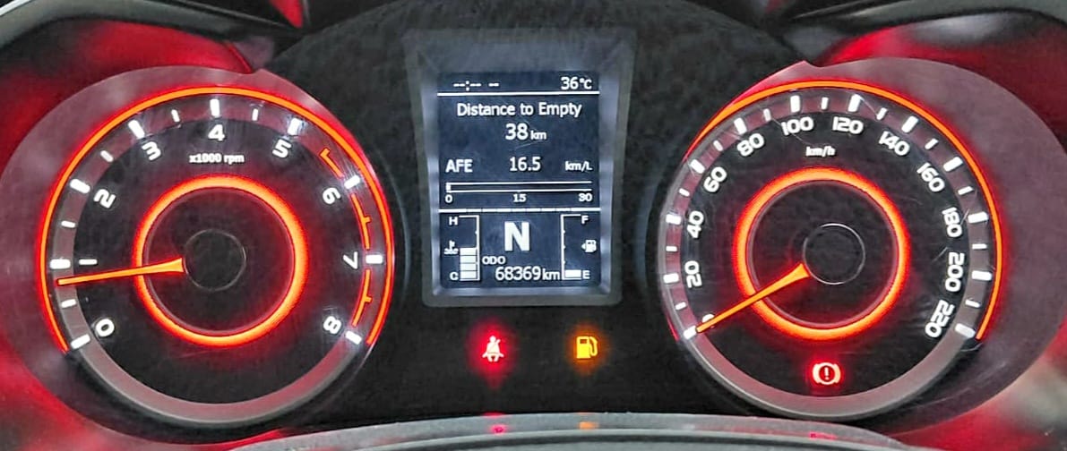 Mahindra XUV300 - Image 3